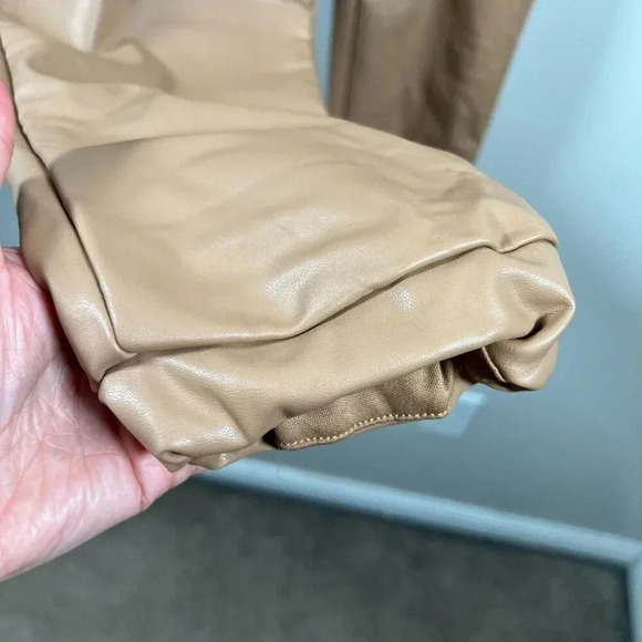 Abercrombie Faux Leather High Rise Jogger Pants Size XS Camel Brown Pockets - Picture 8 of 11